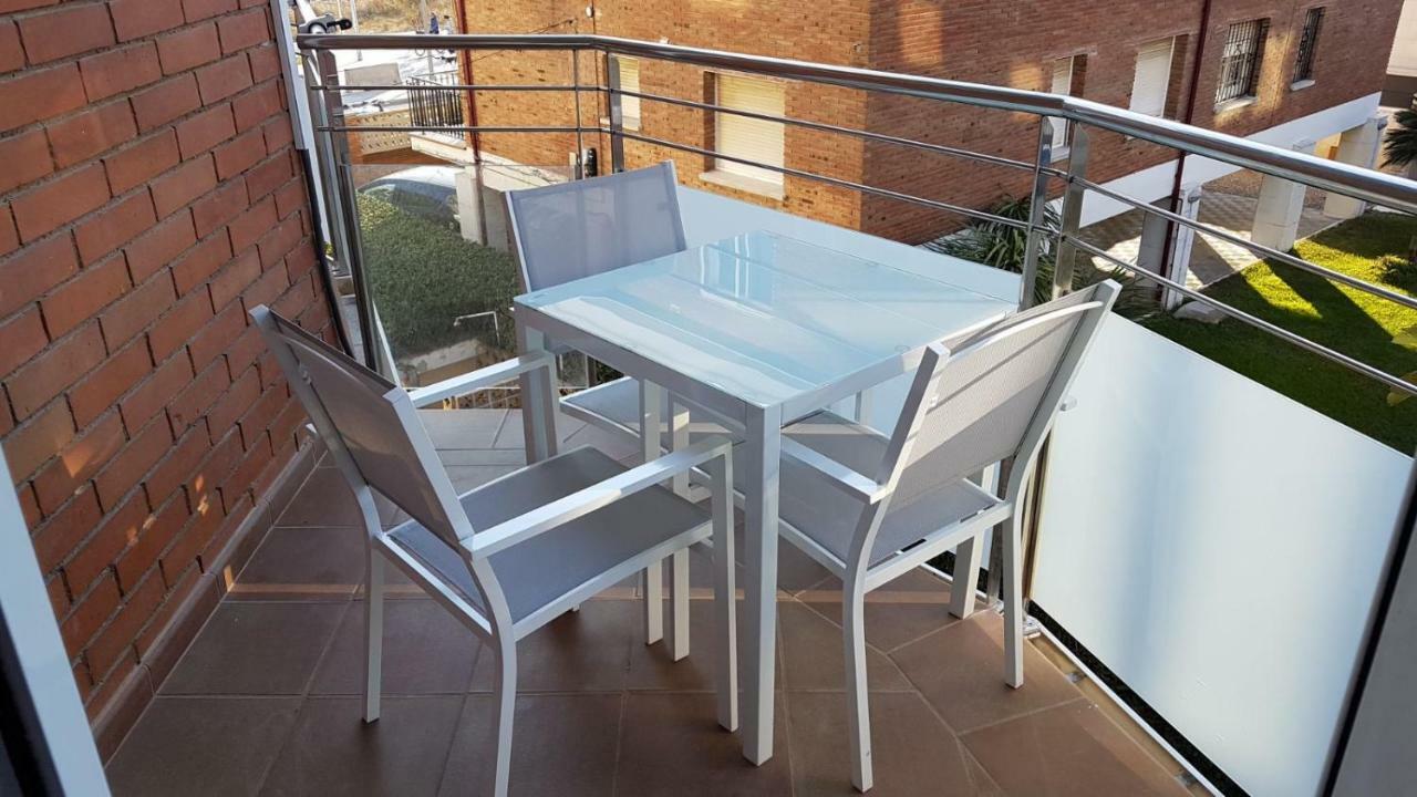 Apartamento Playa Mar Castelldefels Dış mekan fotoğraf